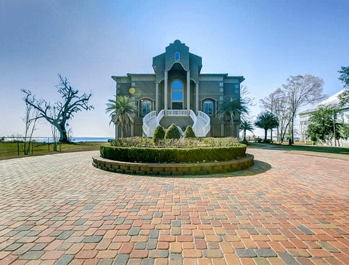 4.89 Million Lakefront Home In Mandeville, LA Homes of the Rich