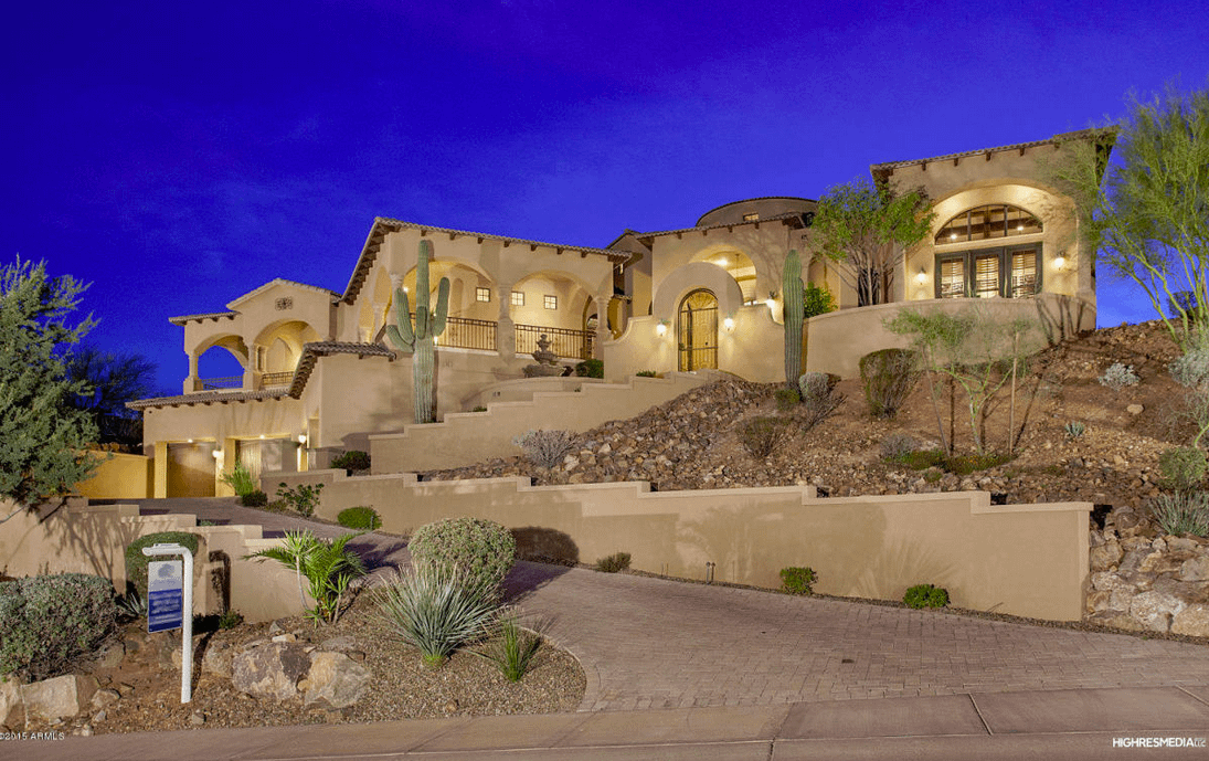 $3 Million Mountaintop Home In Fountain Hills, AZ - Homes of the Rich