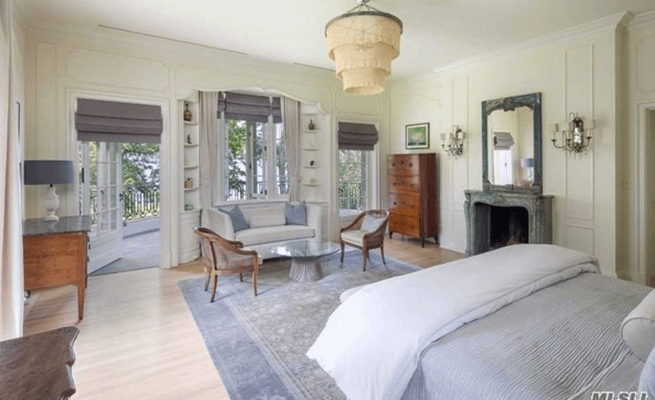 16.8 Million Historic Waterfront Estate In Sands Point, New York