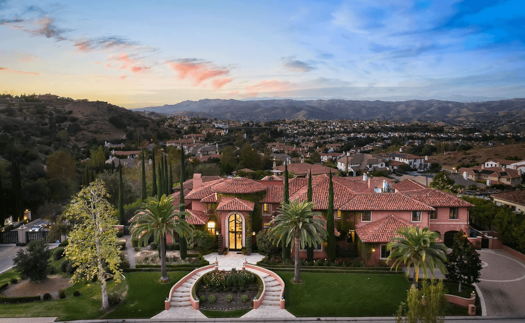 16,000 Square Foot Home In Calabasas, California With Bowling Alley Homes of the Rich