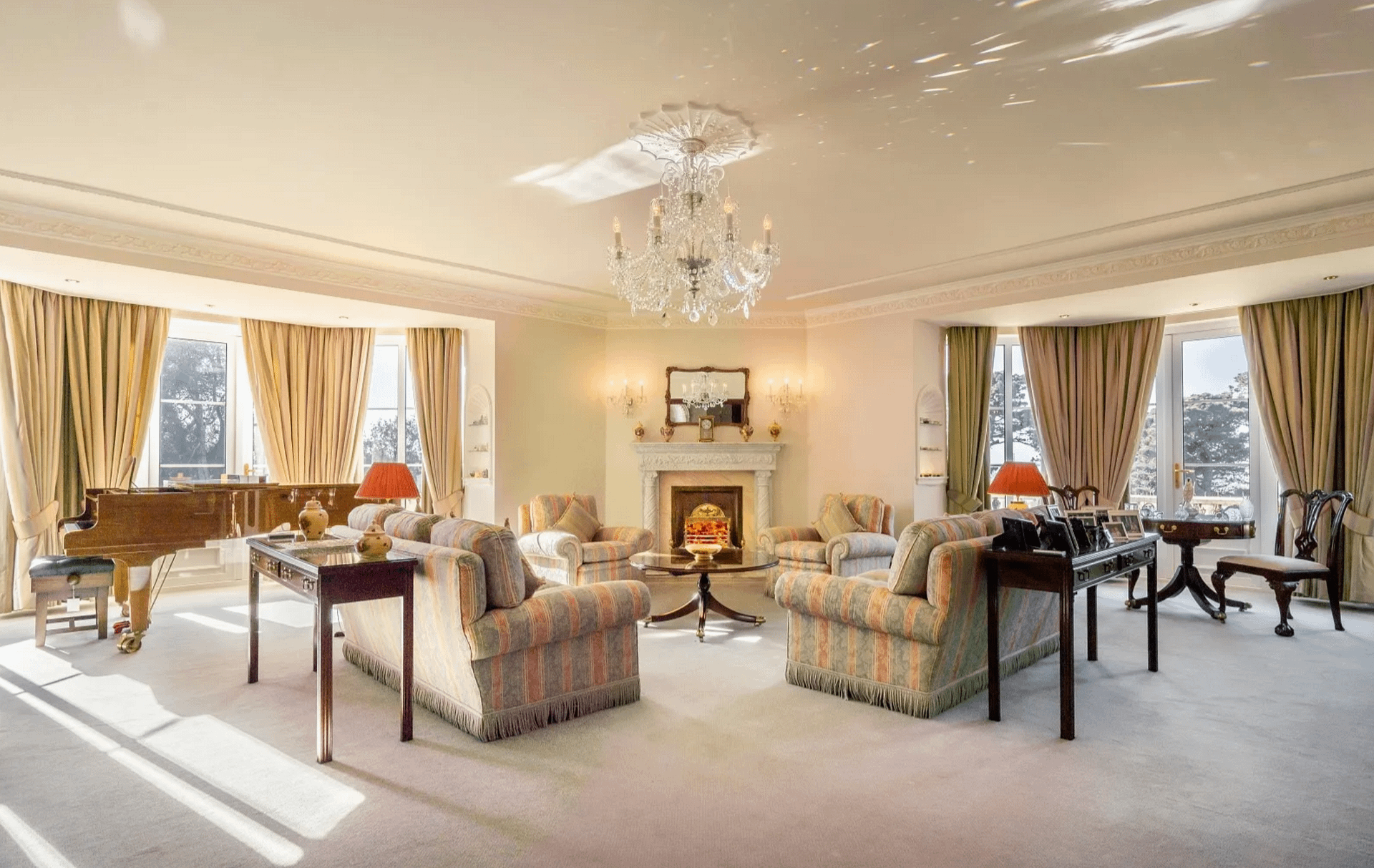 Mansion On 11 Acres On The Island Of Jersey - Homes of the Rich