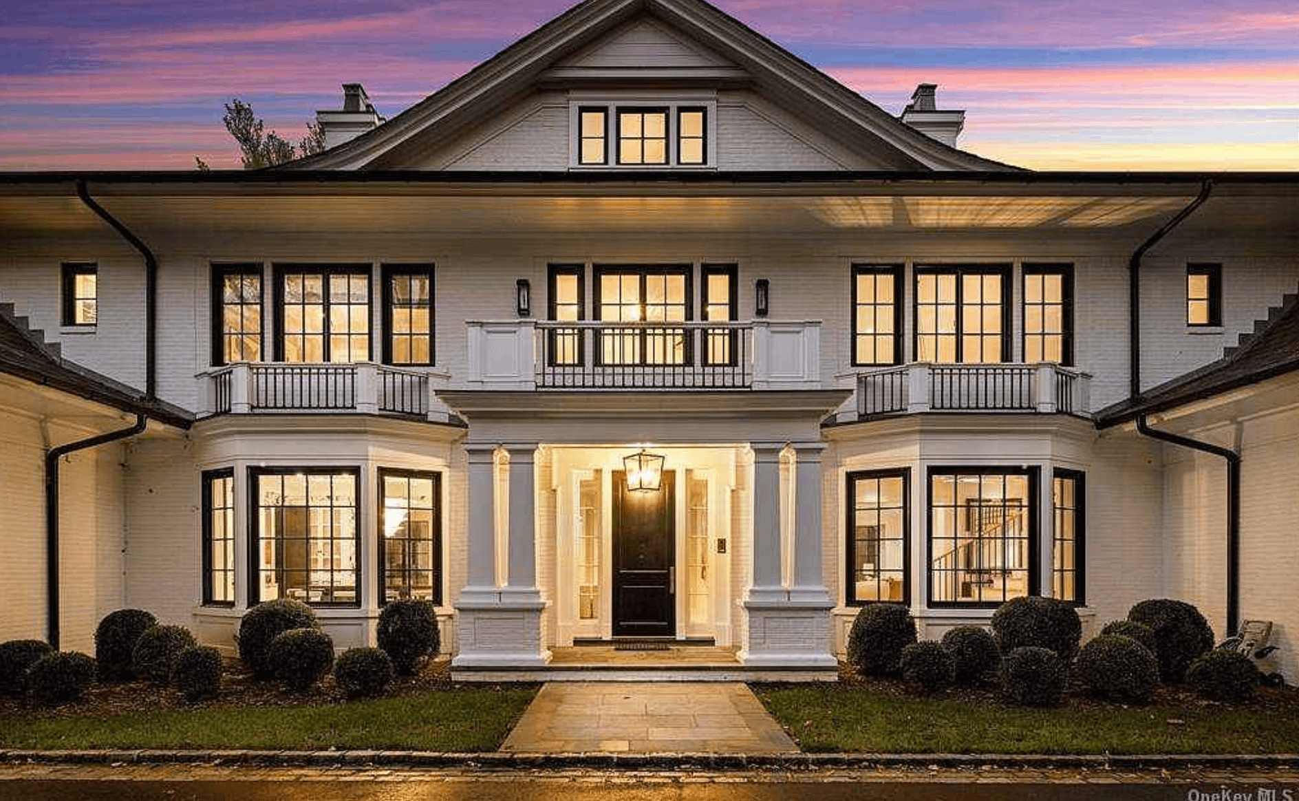 10 Million Colonial Style Home In Old Westbury, New York Homes of