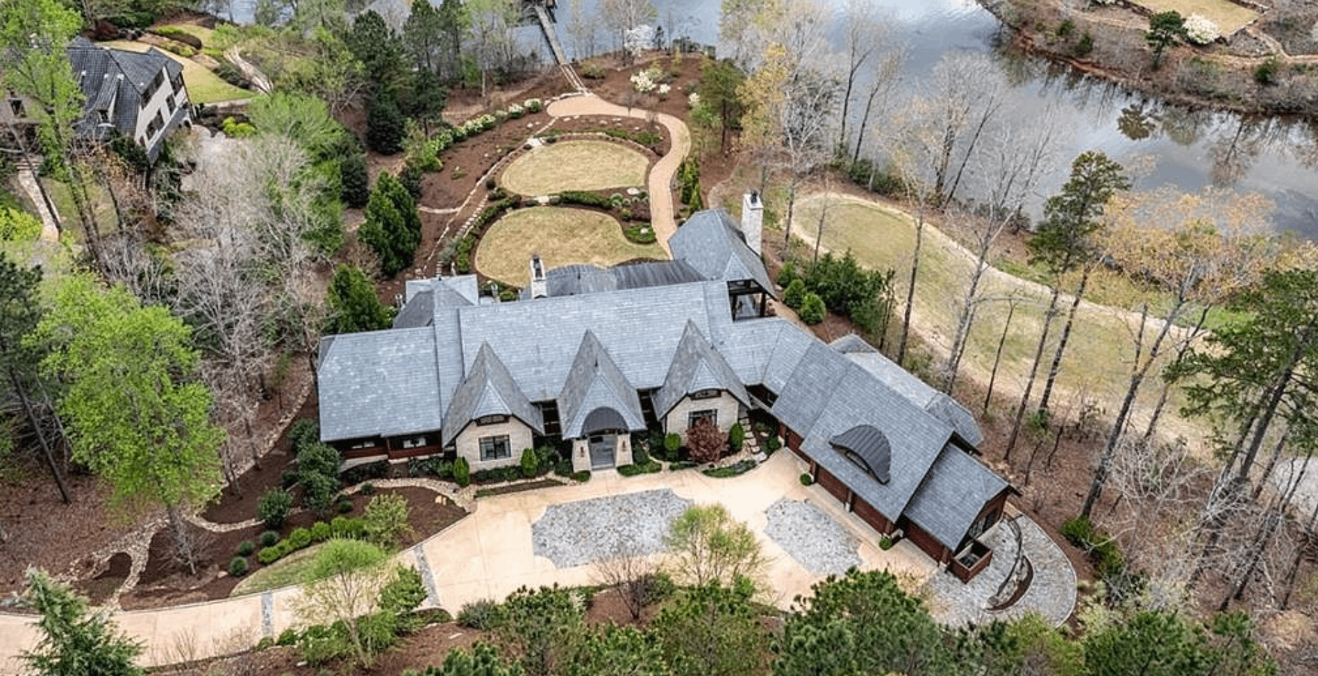 4.5 Million Lakefront Home In Sunset, South Carolina Homes of the Rich