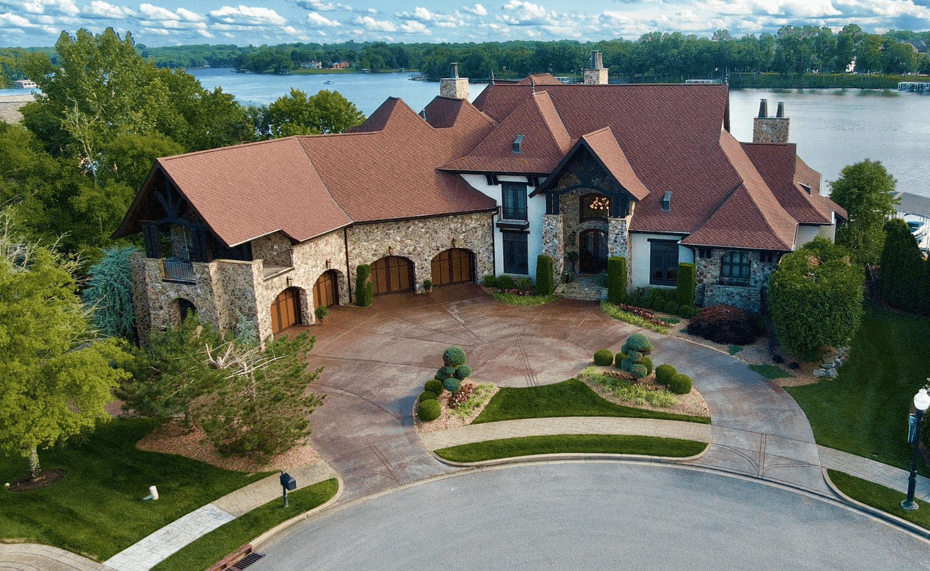 12,000 Square Foot Lakefront Home In Gallatin, Tennessee (PHOTOS)