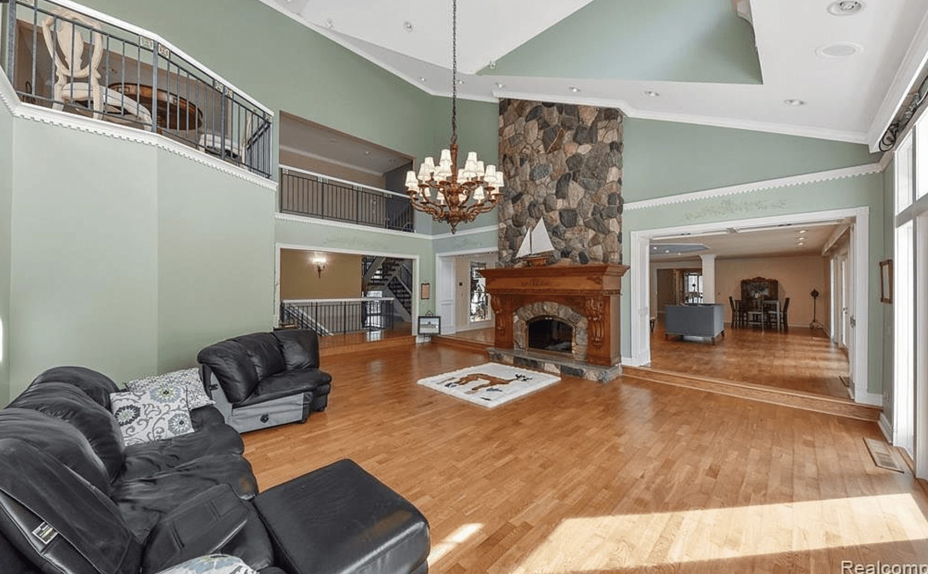 Inside Eminem's Former Michigan Estate (PHOTOS)
