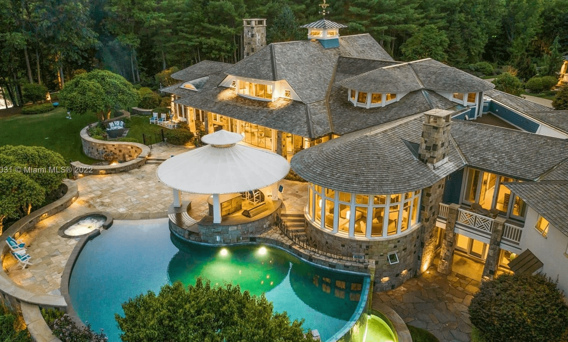 16 Acre Riverfront Estate In Dover, New Hampshire (PHOTOS)