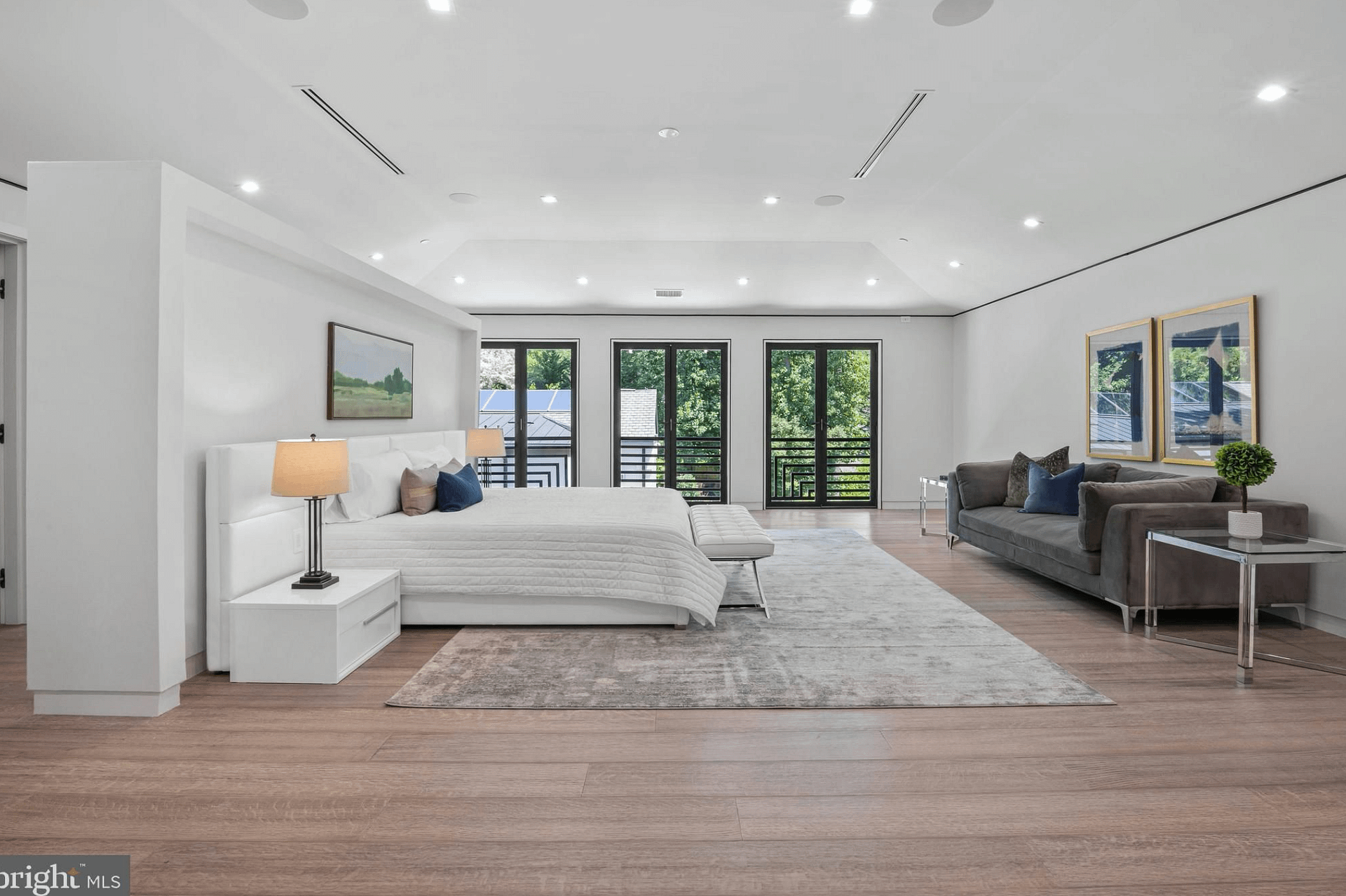 Maryland Home With Indoor Pool (PHOTOS + FLOOR PLANS)