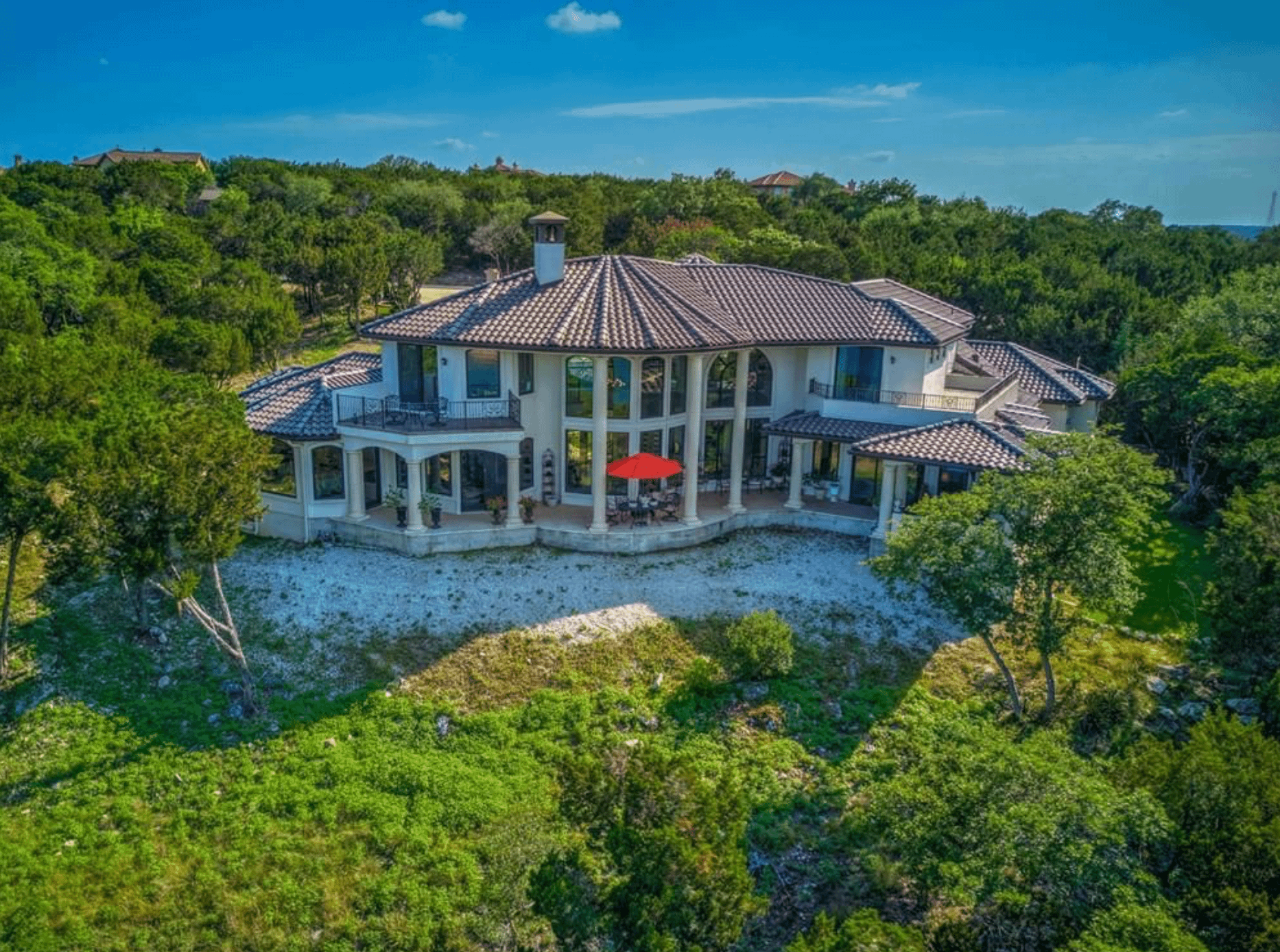 3.9 Million Lakefront Home In Jonestown, Texas (PHOTOS)