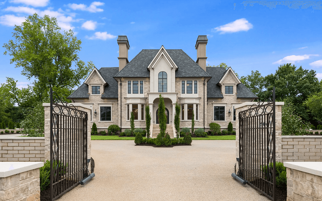 Stone & Stucco New Build In Brentwood, Tennessee (PHOTOS)