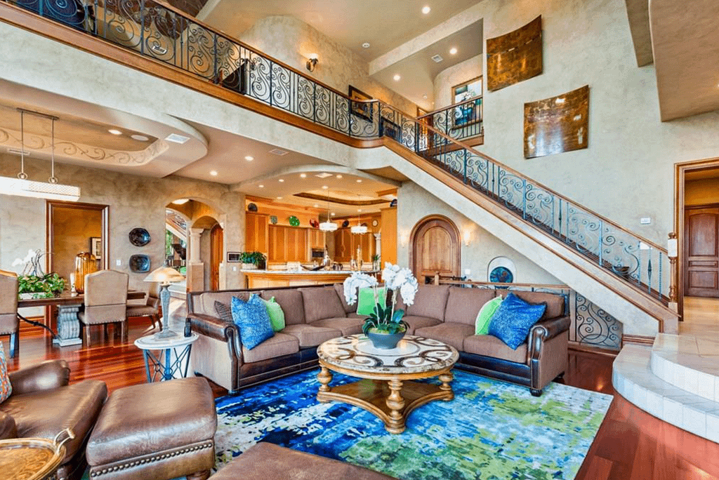 7.95 Million Lakefront Home In Austin, Texas (PHOTOS)