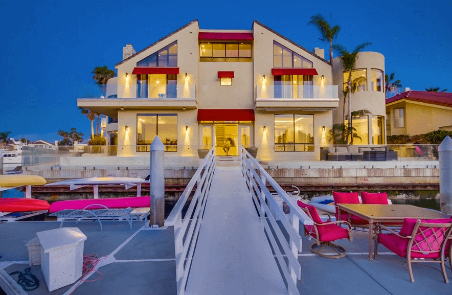 $12.8 Million Contemporary Waterfront Mansion In Coronado, CA - Homes ...