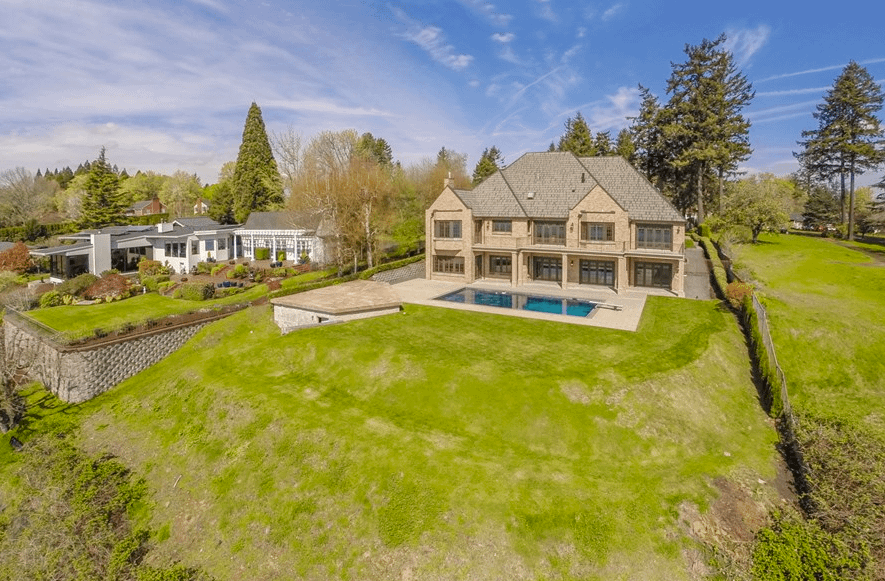 $5 Million Brick Mansion In Vancouver, WA - Homes of the Rich