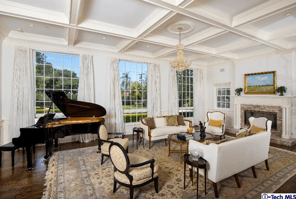 $15.8 Million Colonial Estate In San Marino, CA - Homes of the Rich