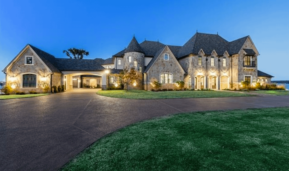 Newly Built European Inspired Lakefront Mansion In Chandler, TX - Homes ...