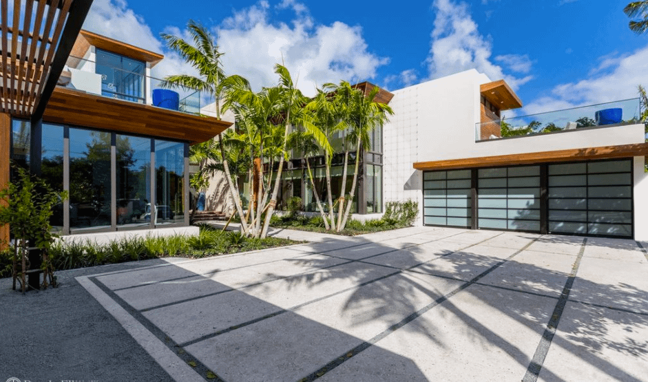 $29 Million Newly Built Contemporary Waterfront Mansion In Miami Beach ...