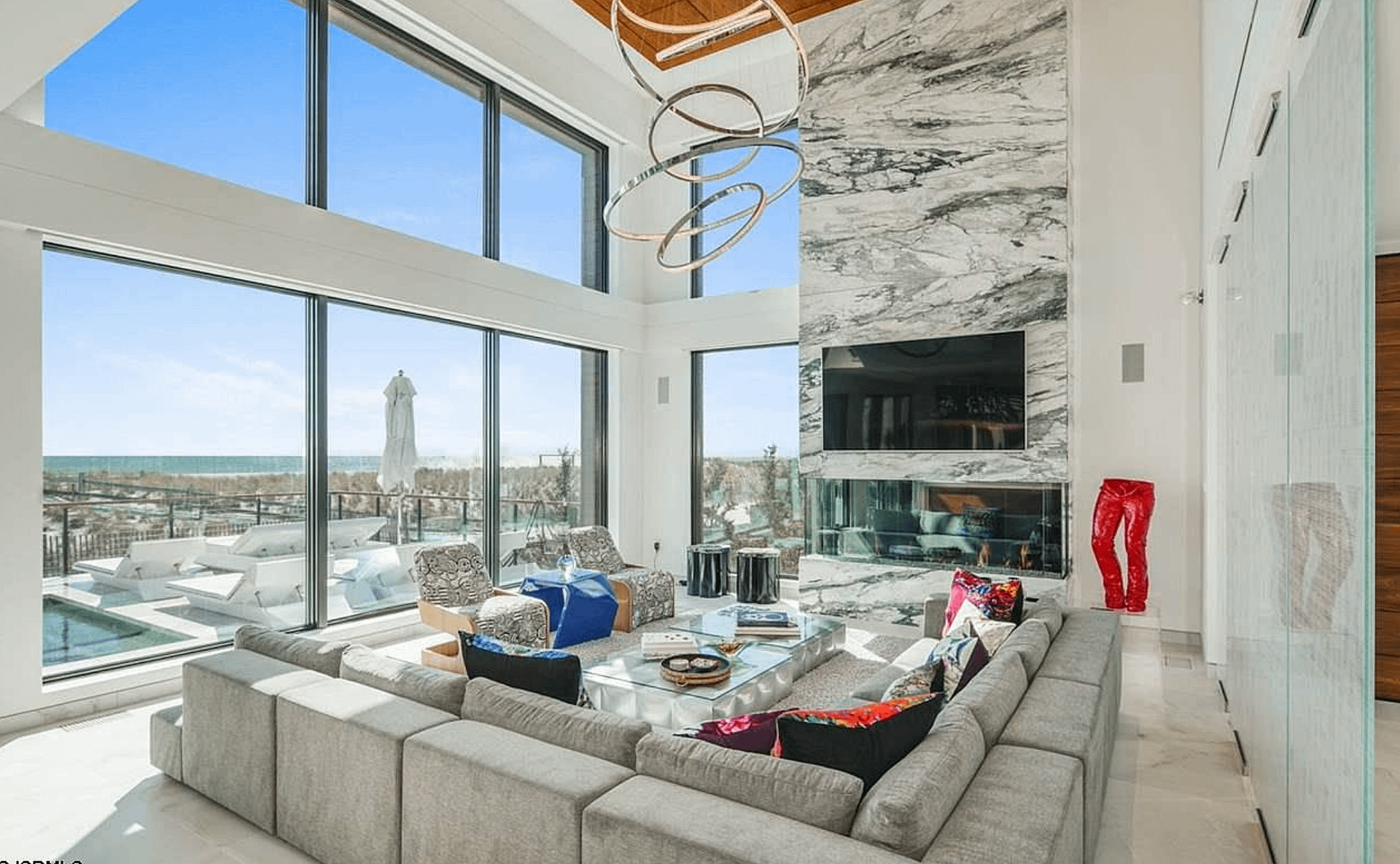 10.9 Million Contemporary Style Oceanfront Home In Longport, New