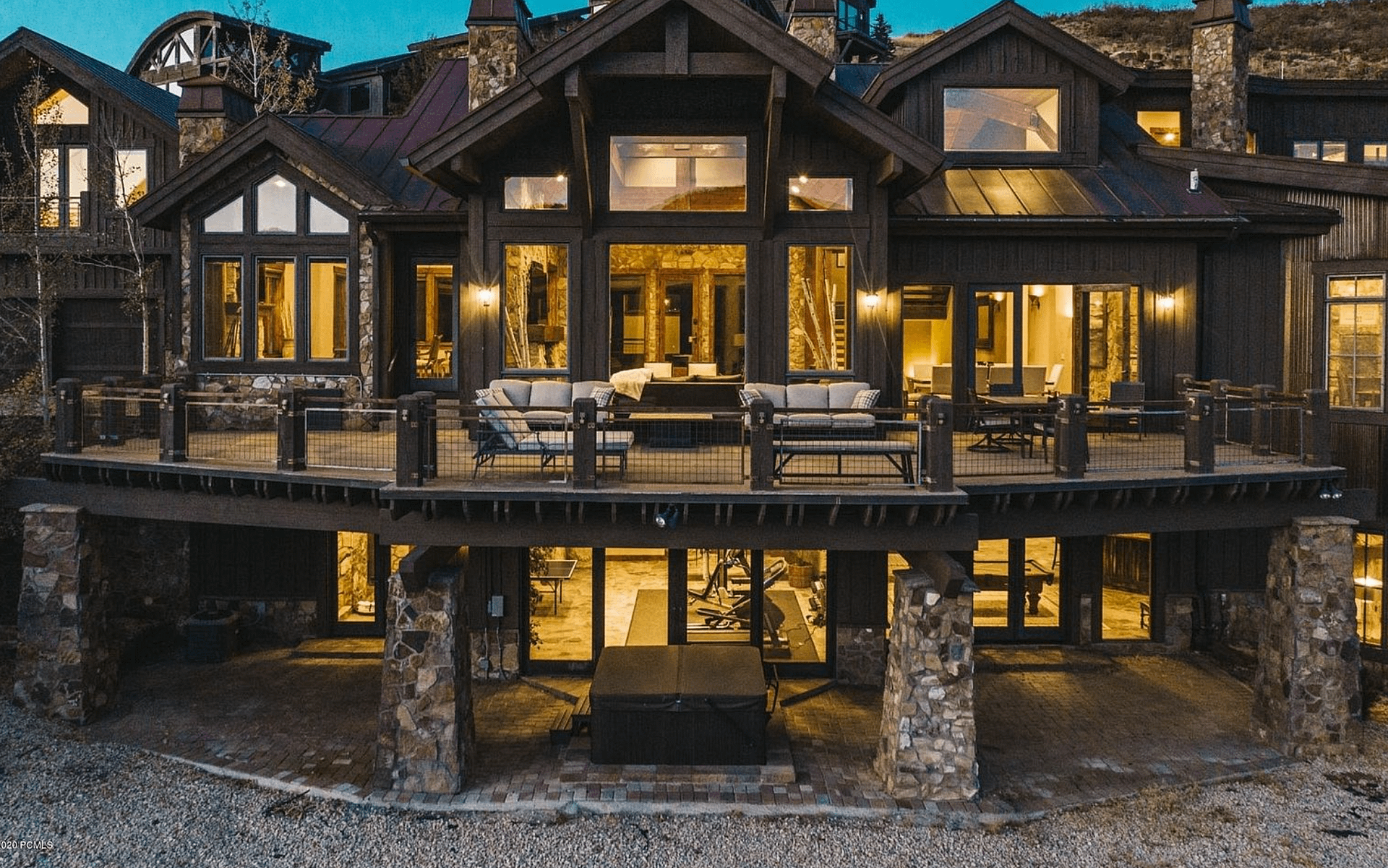 10,000 Square Foot Mountaintop Home In Heber City, Utah Homes of the Rich