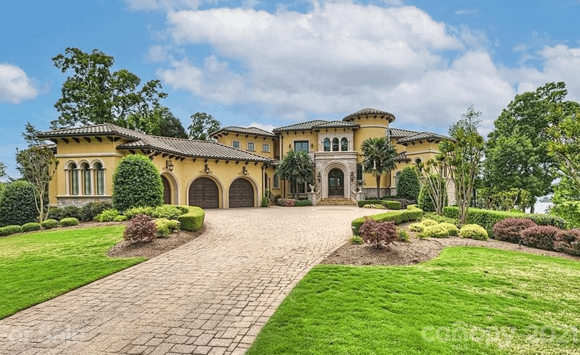 6.5 Million Mediterranean Style Lakefront Home In Cornelius, North