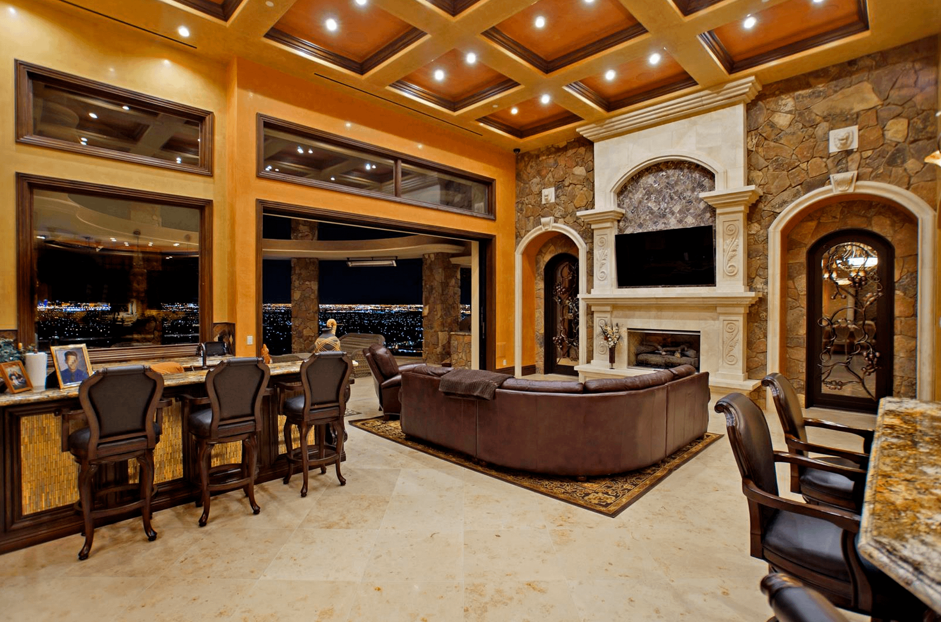 Luxurious Home In Henderson, Nevada (PHOTOS) 