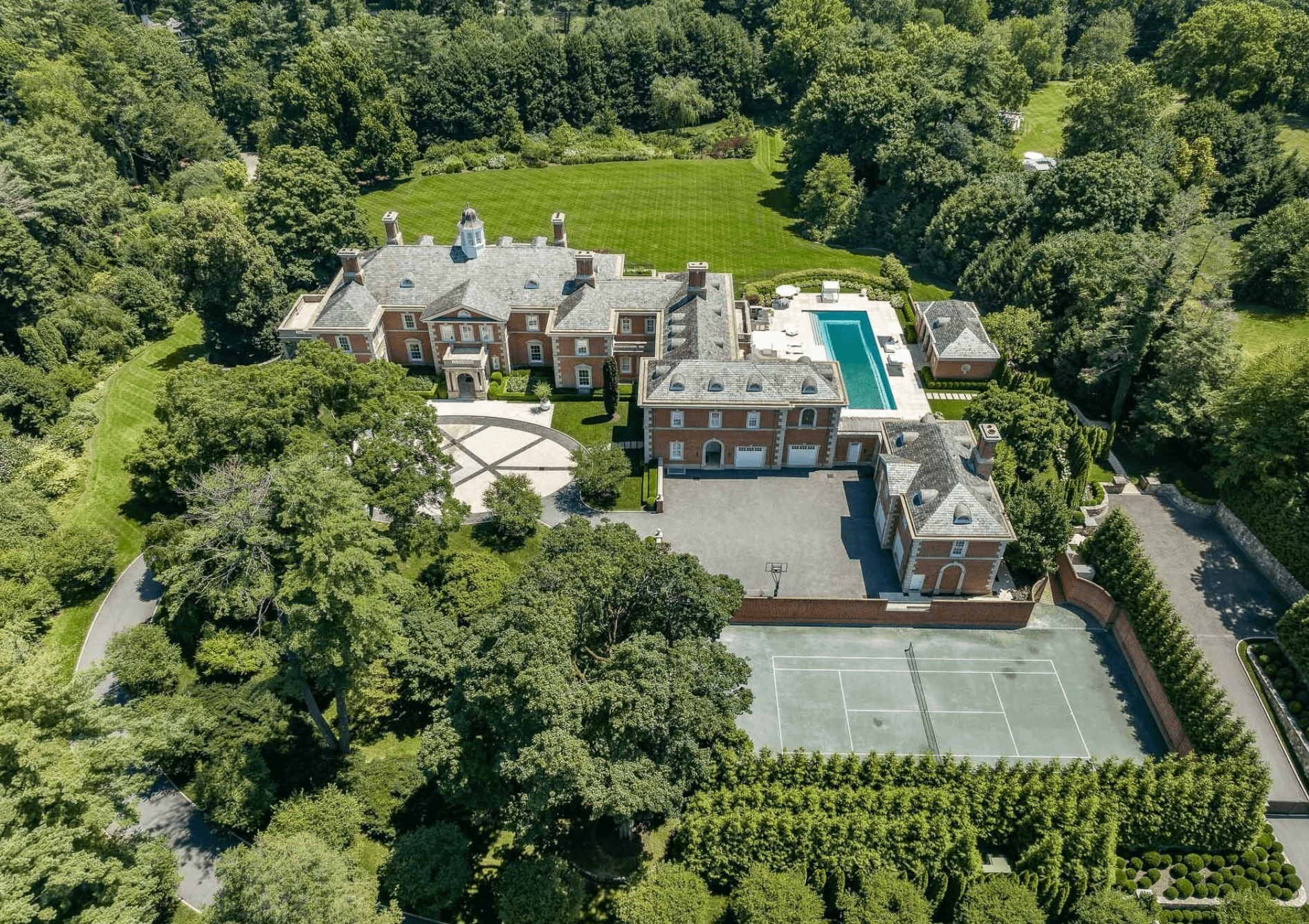 $37 Million Brick Home In Greenwich, Connecticut (PHOTOS)