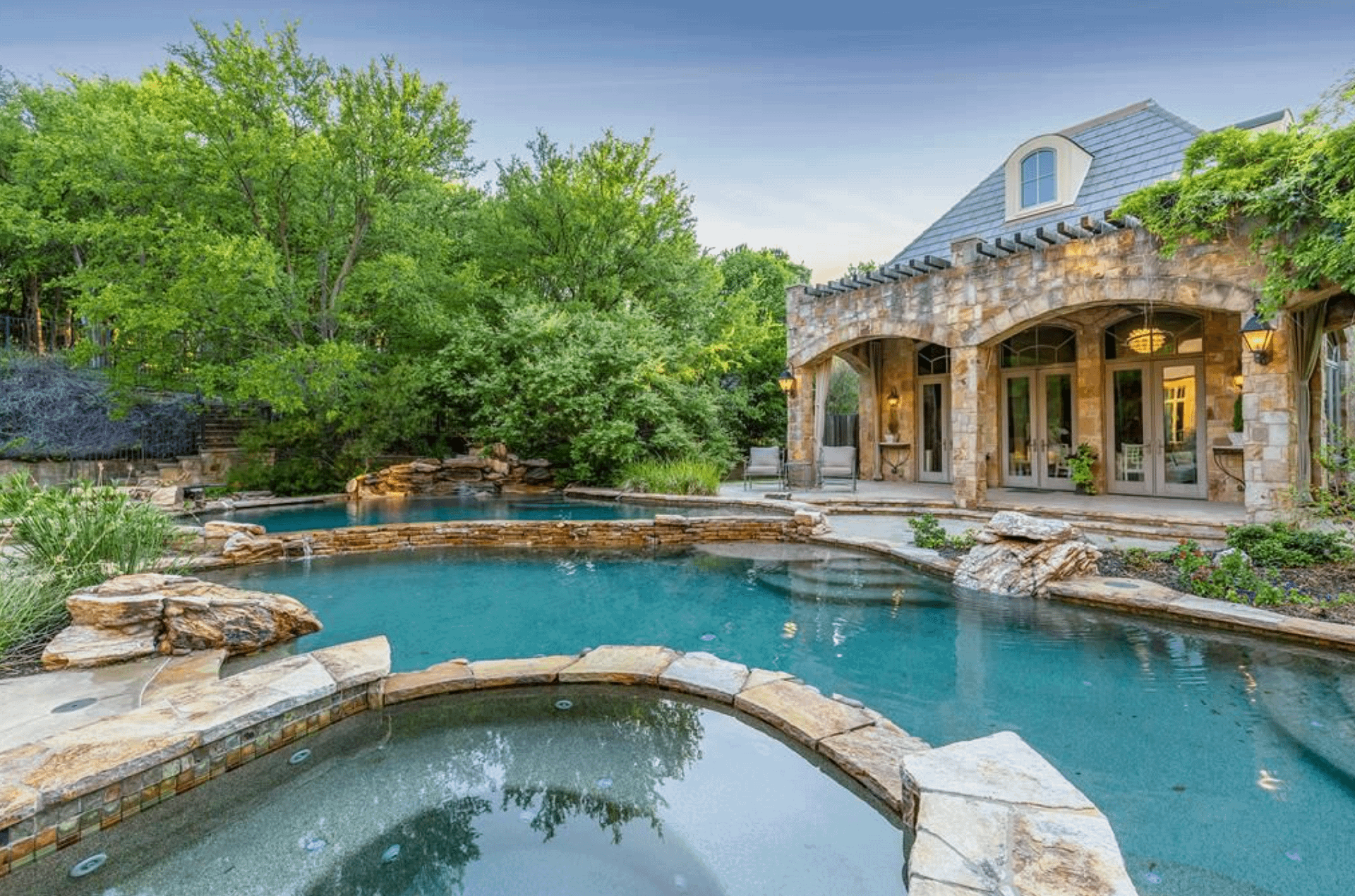 $4 Million Stone Home In Fort Worth, Texas (PHOTOS)