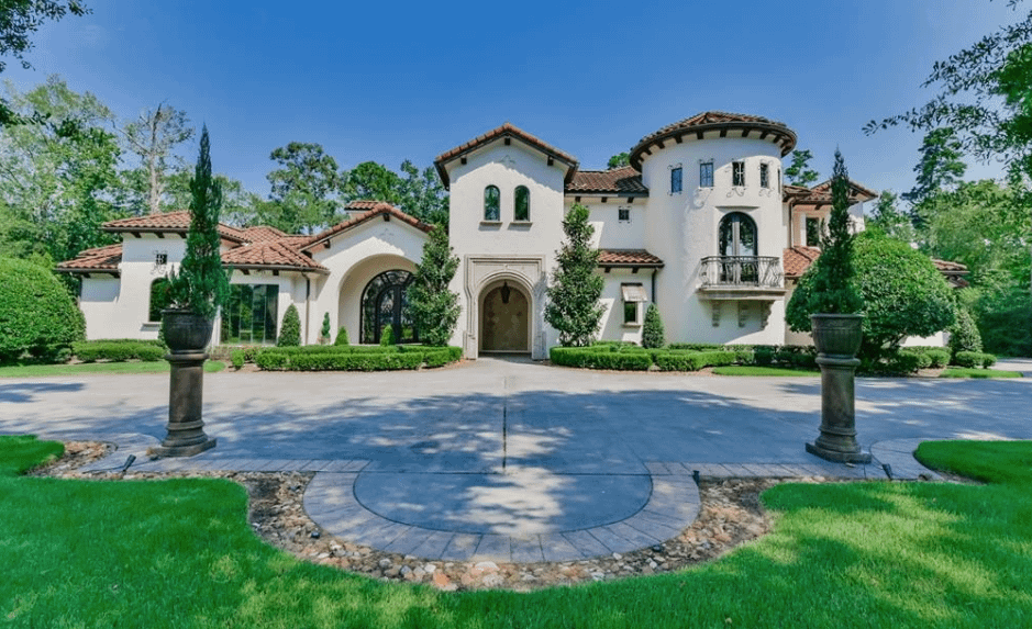 Mediterranean Style Home In The Woodlands, Texas - Homes of the Rich