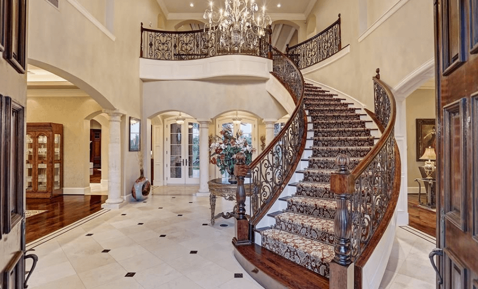 Brick & Stone Country Club Home In Houston, Texas - Homes of the Rich