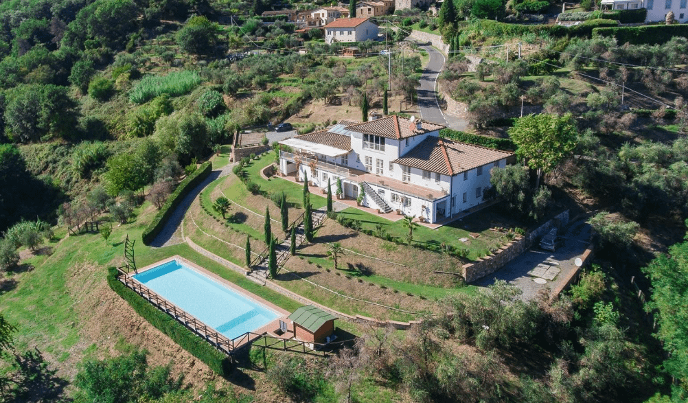 Hilltop Villa In Lucca, Italy Homes of the Rich