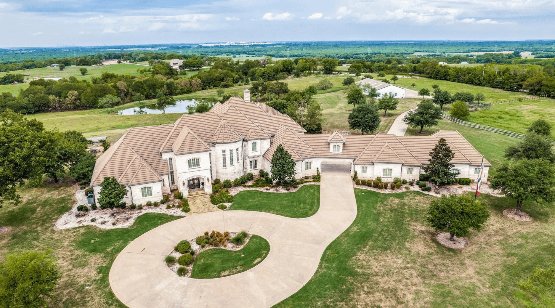 50 Acre Estate In Forney, Texas (PHOTOS)