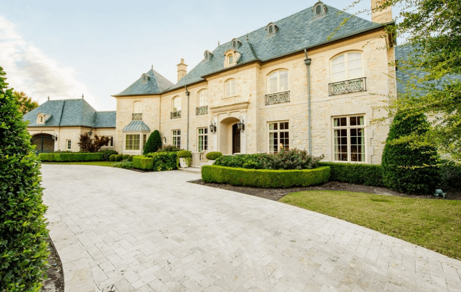 French Style Stone Mansion In Fort Worth, Texas - Homes of the Rich