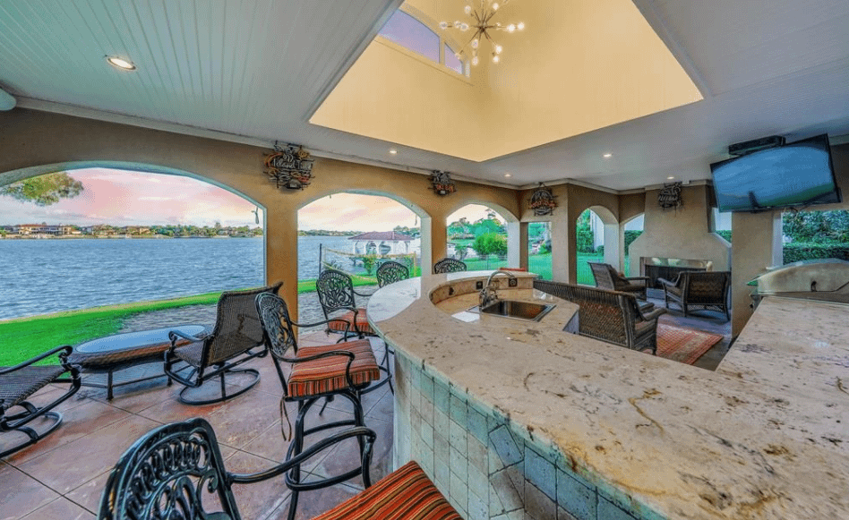 Lakefront Home In Seabrook, Texas Homes of the Rich