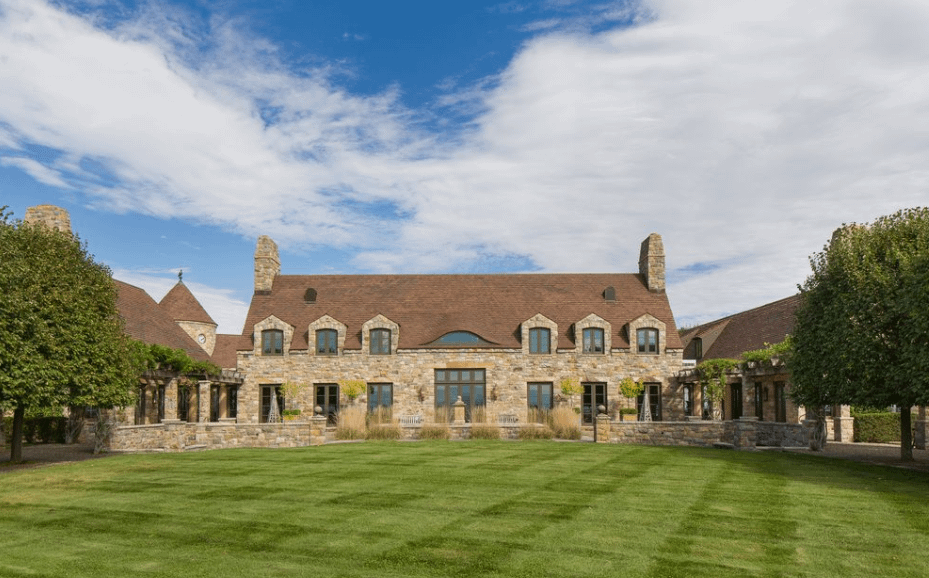 90 Acre Estate In Kinderhook, New York Homes of the Rich