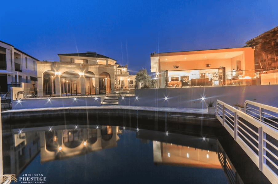 Villa Verona A Waterfront Estate In Queensland, Australia Homes of