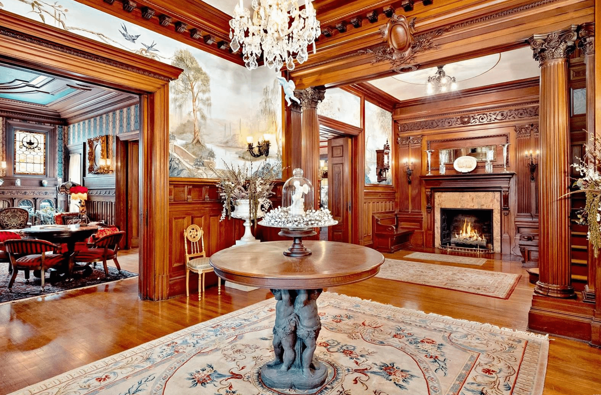 Historic Saint Louis Mansion Lists For 2 Million (PHOTOS)