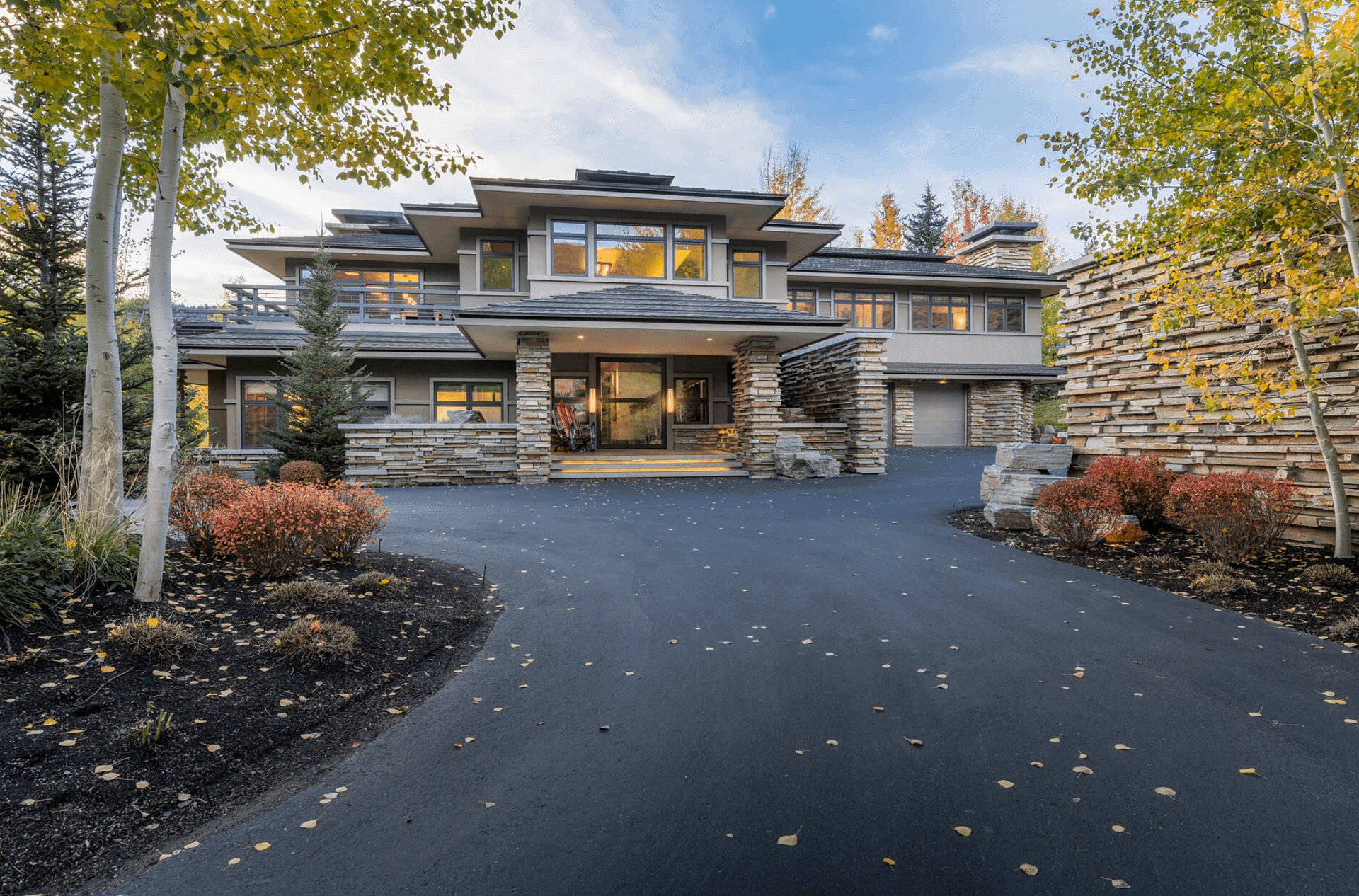 11 Acre Estate In Sawtooth City, Idaho (PHOTOS)