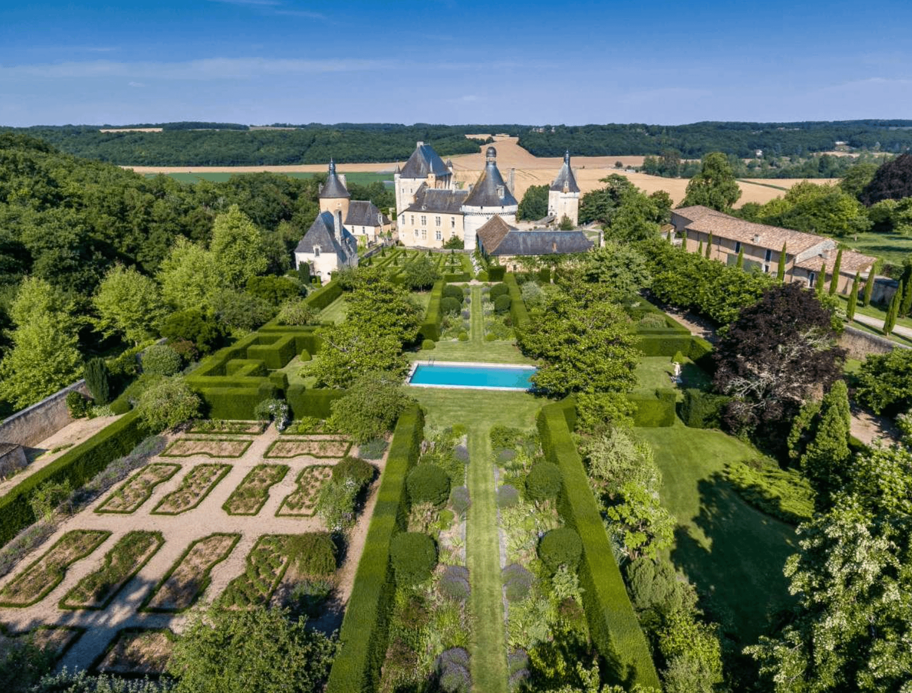 155 Acre Riverfront Estate In France (PHOTOS)