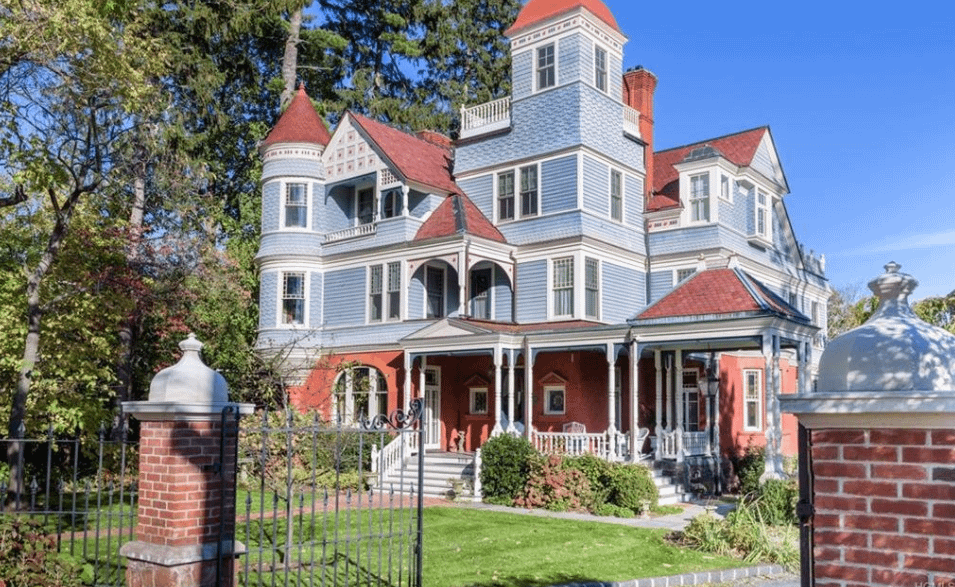 Historic Waterfront Home In Nyack, New York - Homes Of The Rich