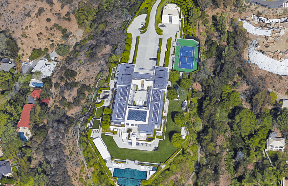 55,000 Square Foot Modern Mega Estate In Beverly Hills, CA - Homes of ...