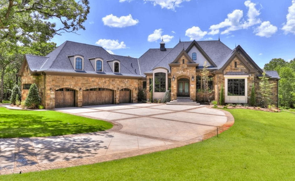 Newly Built Stone Home In Edmond, Oklahoma - Homes of the Rich