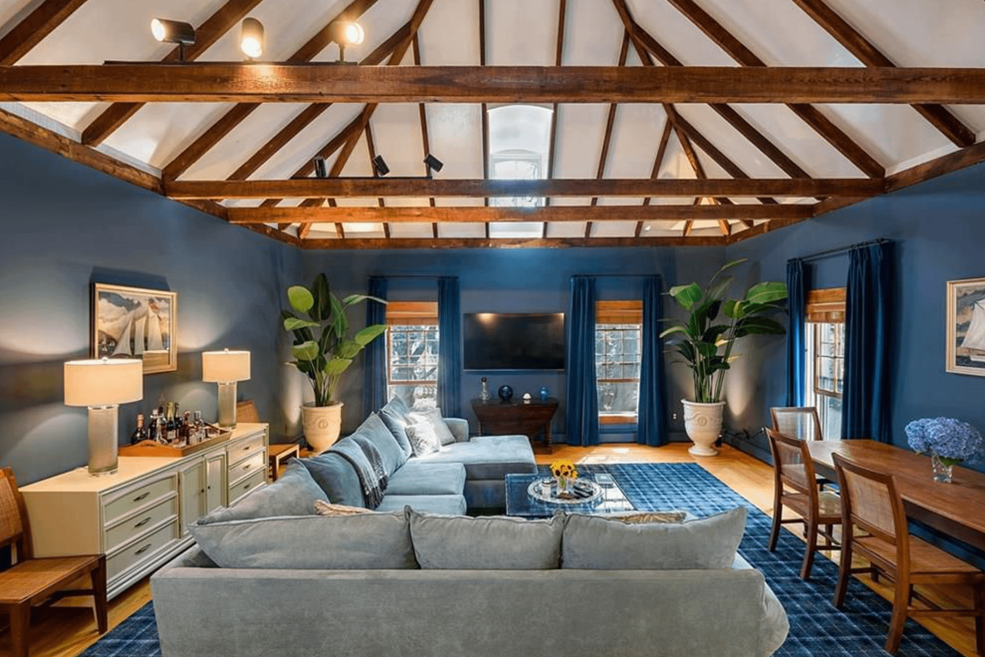 This Historic Rhode Island Estate Features 3 Pools (PHOTOS)