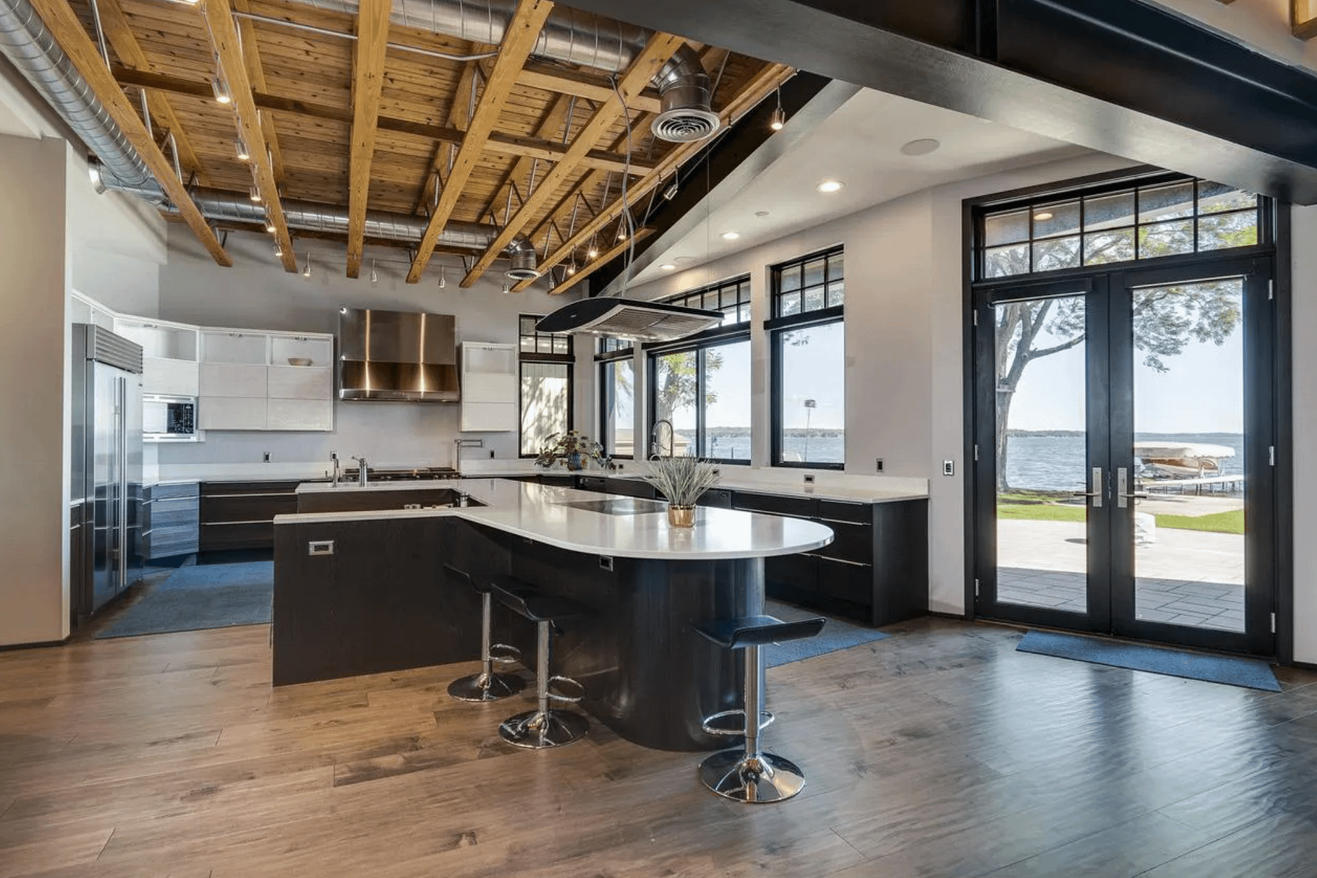 4 Million Lakefront Home In Madison, Wisconsin (PHOTOS)