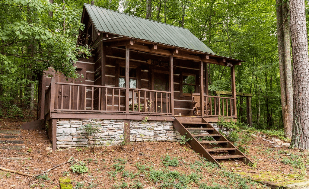 369 Acre Lakefront Estate In Rockmart, Homes of the Rich