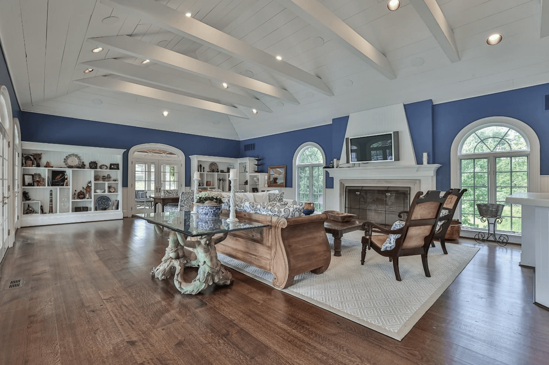 Grand 17 Acre Estate In Ohio (PHOTOS)