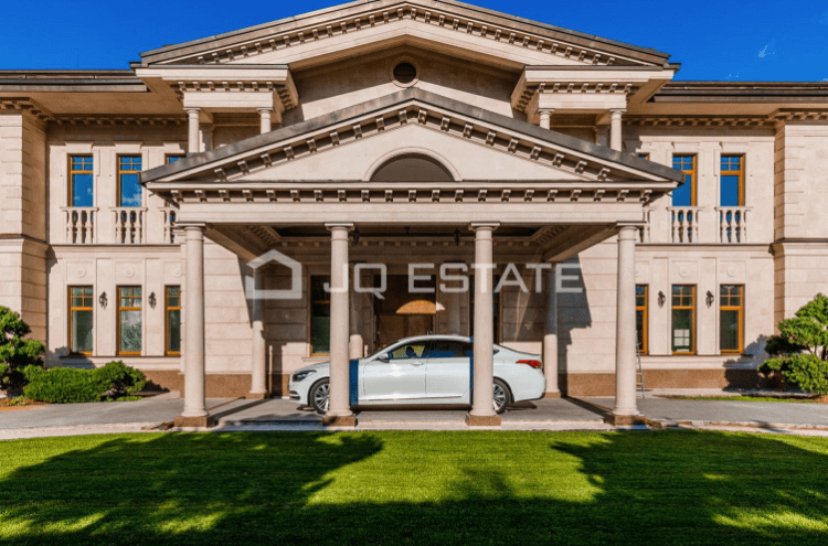 27,000 Square Foot Mega Mansion In Moscow, Russia - Homes of