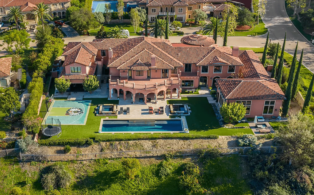 16,000 Square Foot Home In Calabasas, California With Bowling Alley