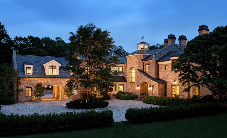 Tom Brady And Gisele Bündchen List Massachusetts Mansion For $39.5 ...