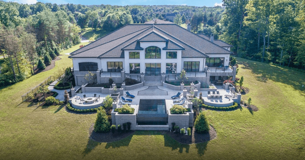 26,000 Square Foot Ohio Home With Indoor Pool (PHOTOS)