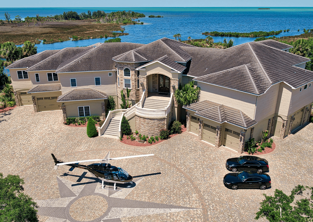 Waterfront Estate In Florida Comes With 40-Car Garage