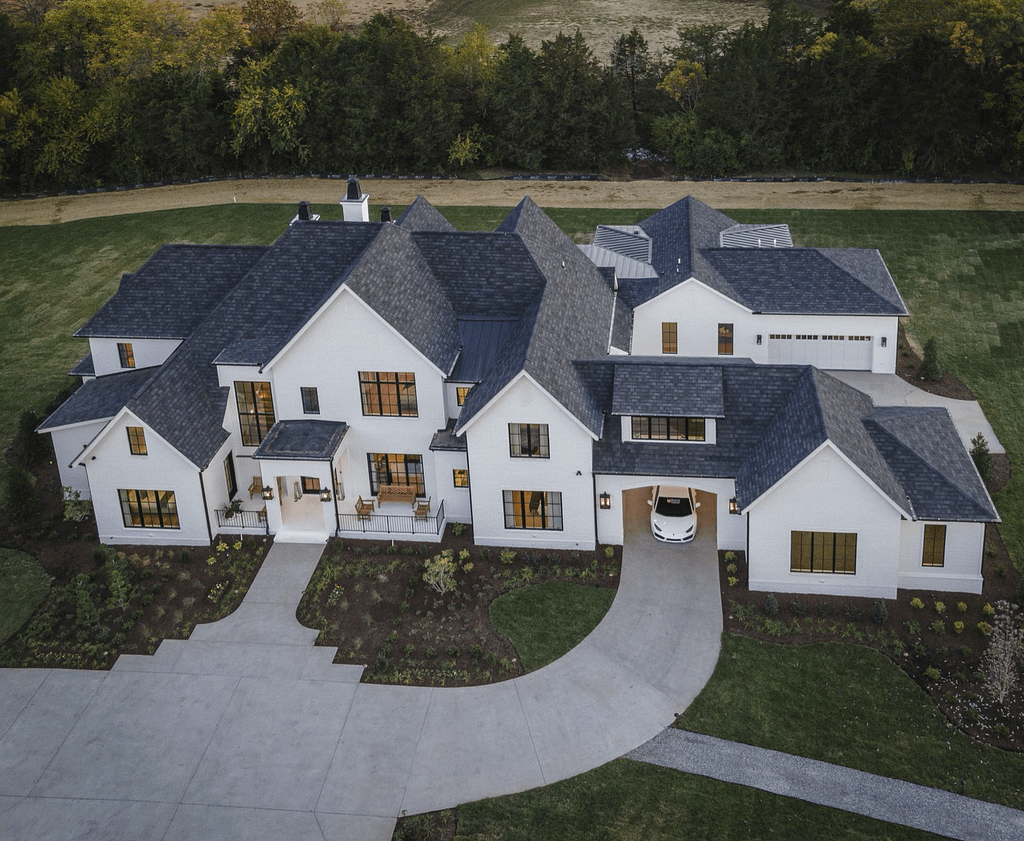 Brick New Build In Brentwood, Tennessee (PHOTOS)