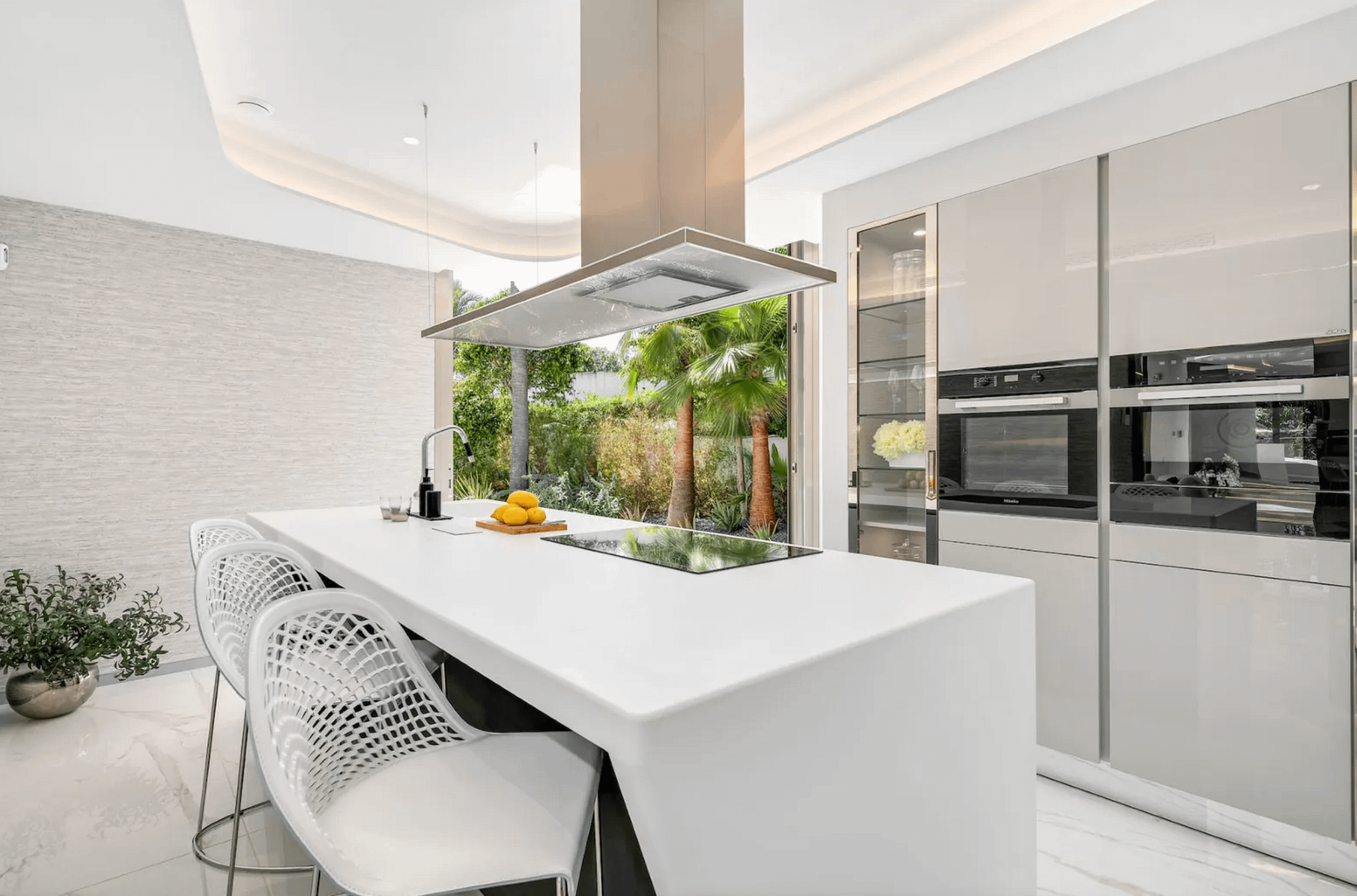 Modern Beachfront New Build In Marbella, Spain (PHOTOS)